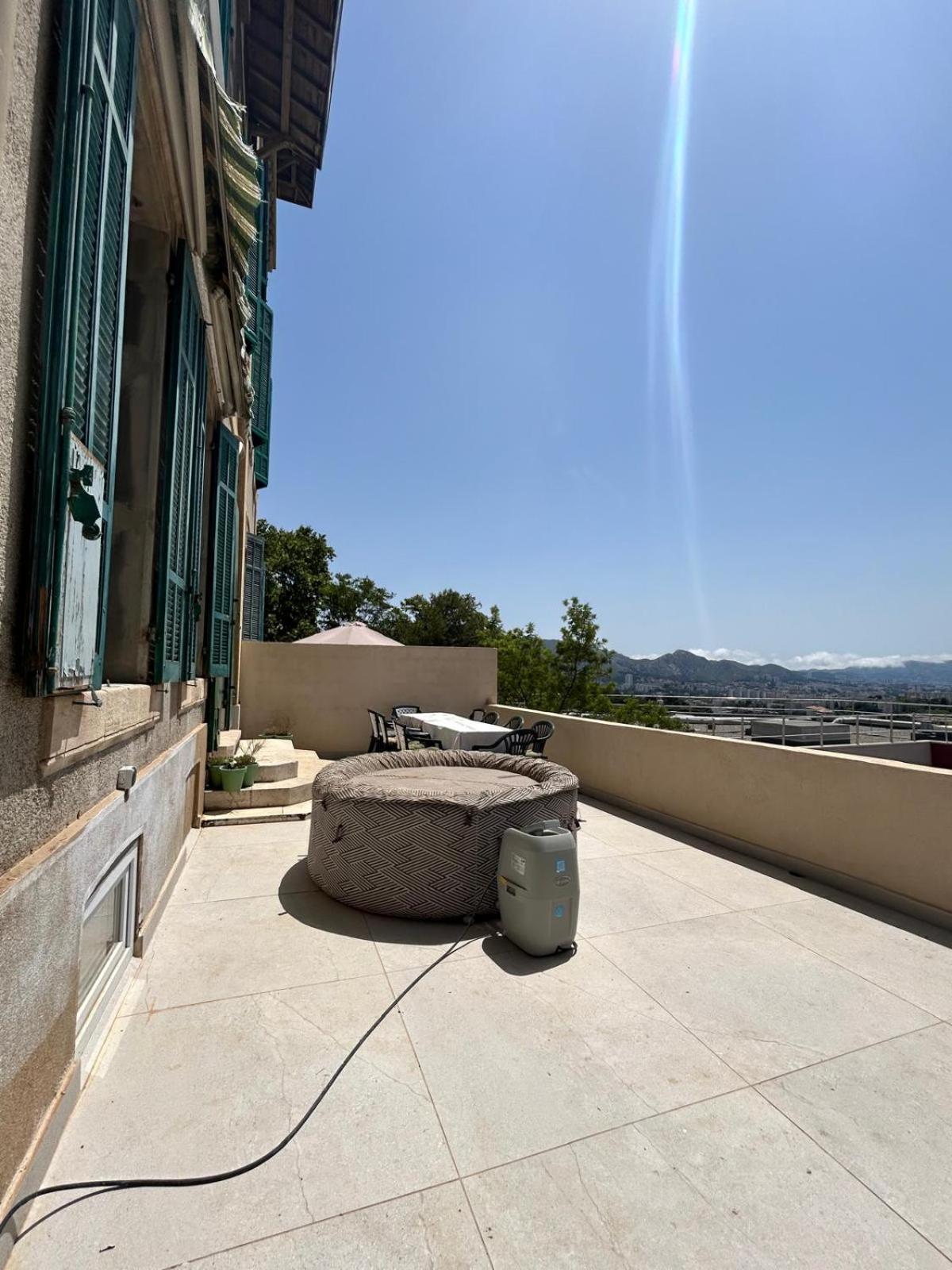 Maisons Detente Jardin, Terrasse Vue Mer Et Spa Marseille Exterior photo