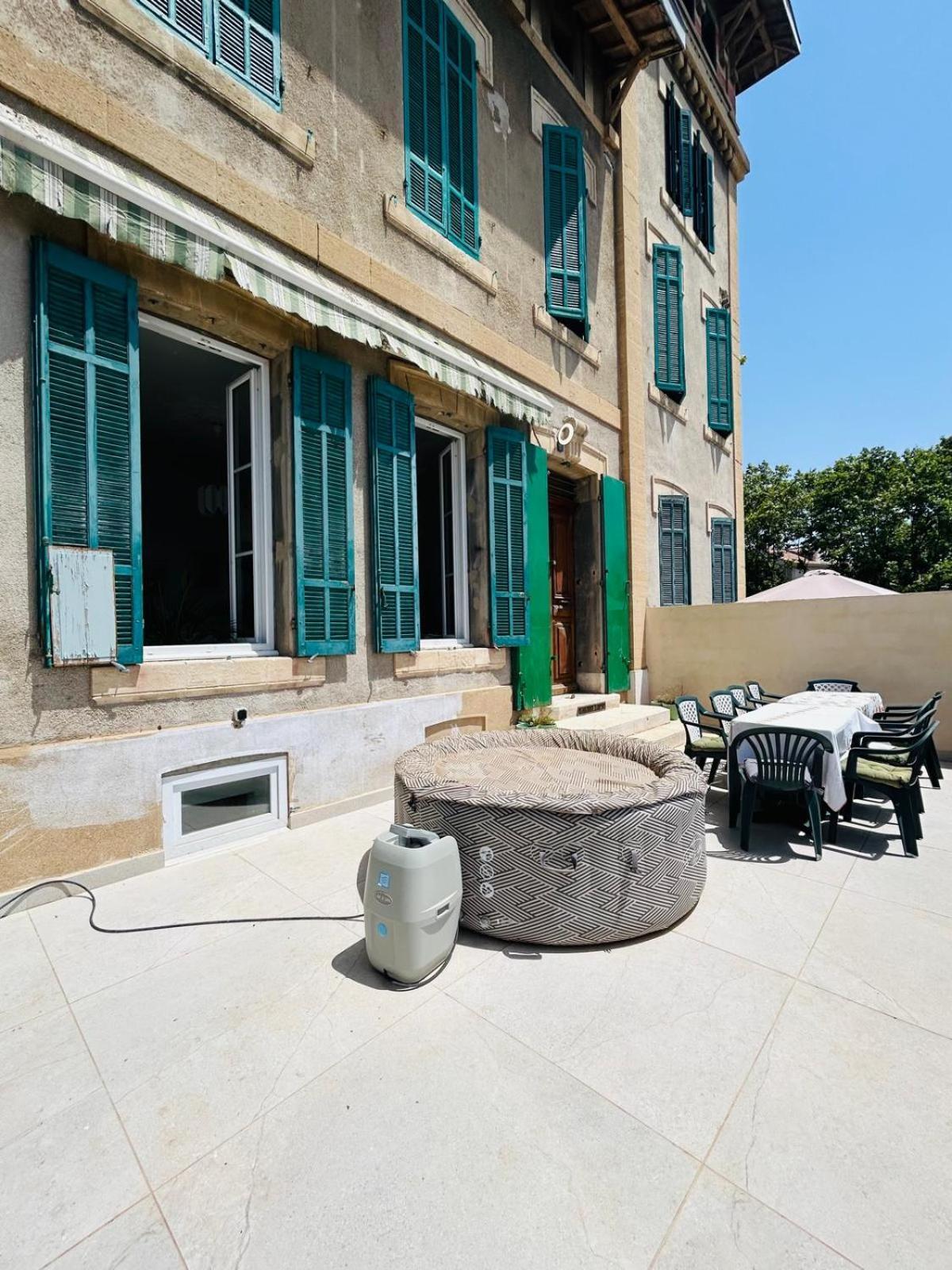 Maisons Detente Jardin, Terrasse Vue Mer Et Spa Marseille Exterior photo